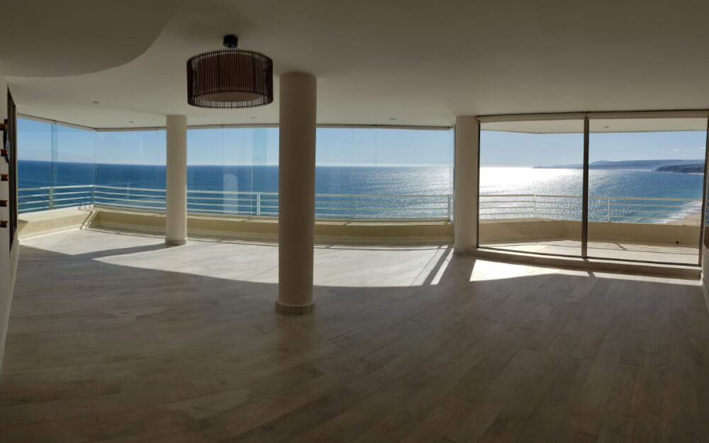 San Alfonso del Mar, Puerto del Sur 15 Esq.