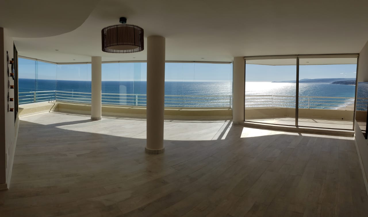 San Alfonso del Mar, Puerto del Sur 15 Esq.